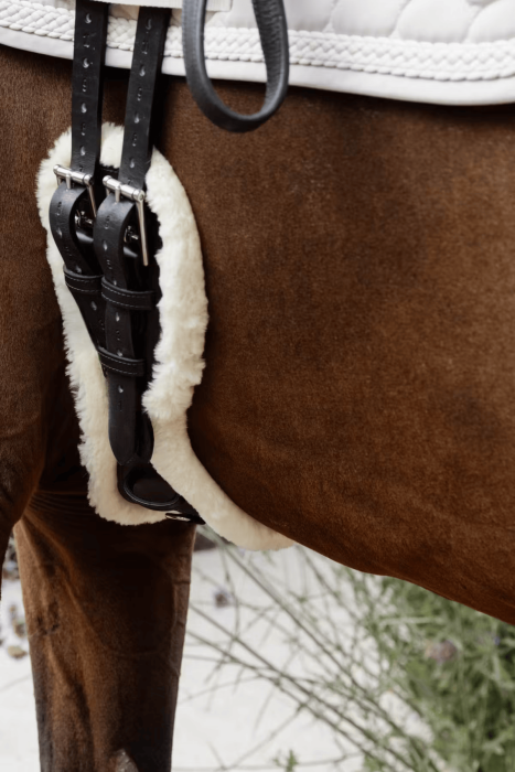 cincha doma kentucky con borreguillo
